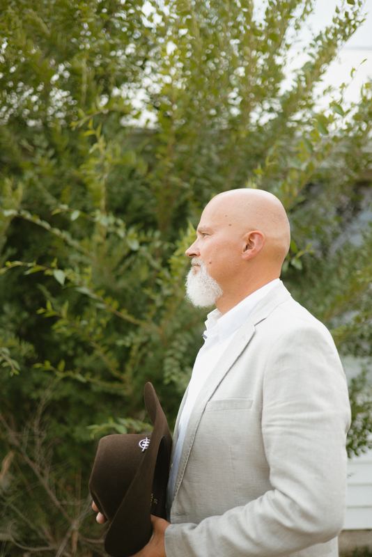 Cadence & Trenton, first look with dad