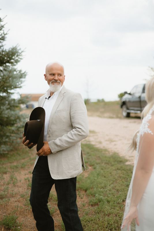 Cadence & Trenton, first look with dad