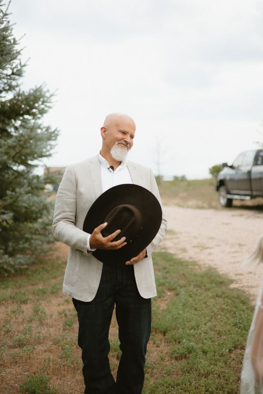 Cadence & Trenton, first look with dad