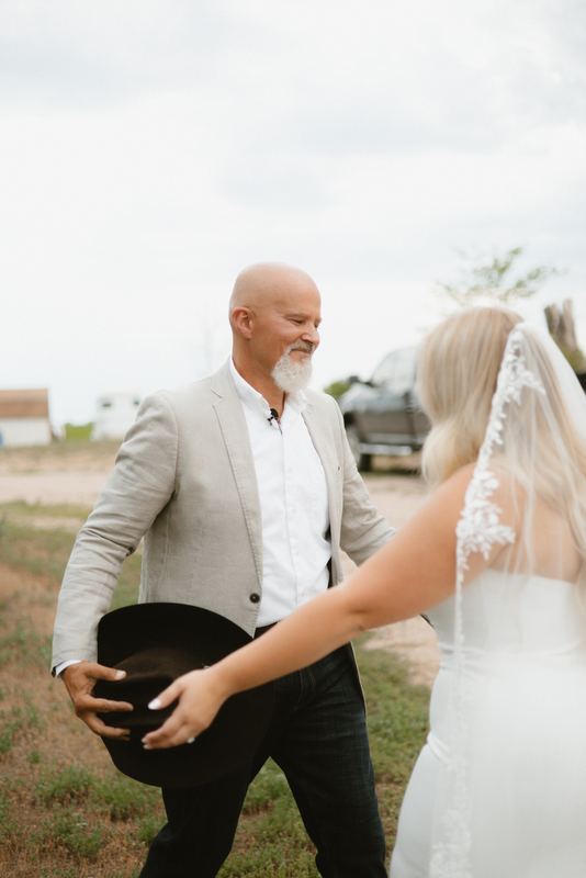 Cadence & Trenton, first look with dad