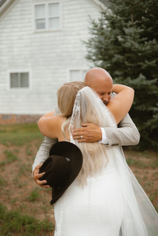 Cadence & Trenton, first look with dad