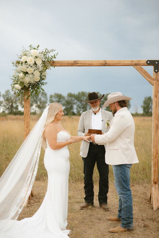 Cadence & Trenton, ceremony