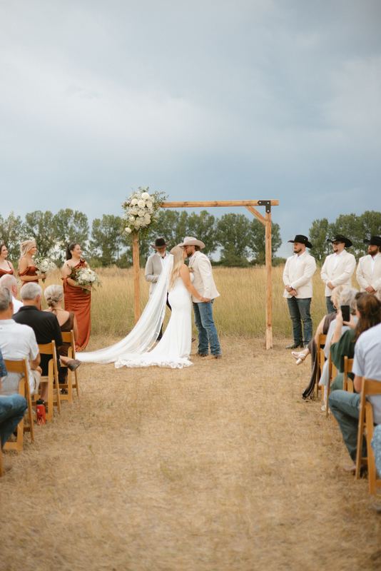 Cadence & Trenton, ceremony