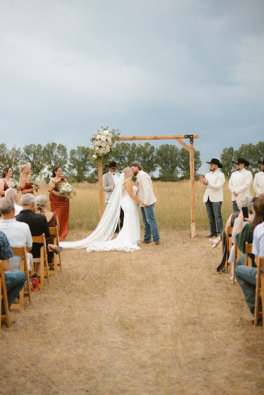 Cadence & Trenton, ceremony